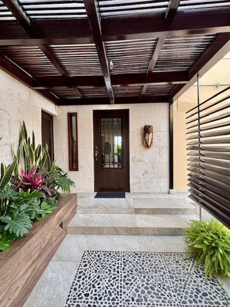 Casa En Venta En Bosques De La Herradura