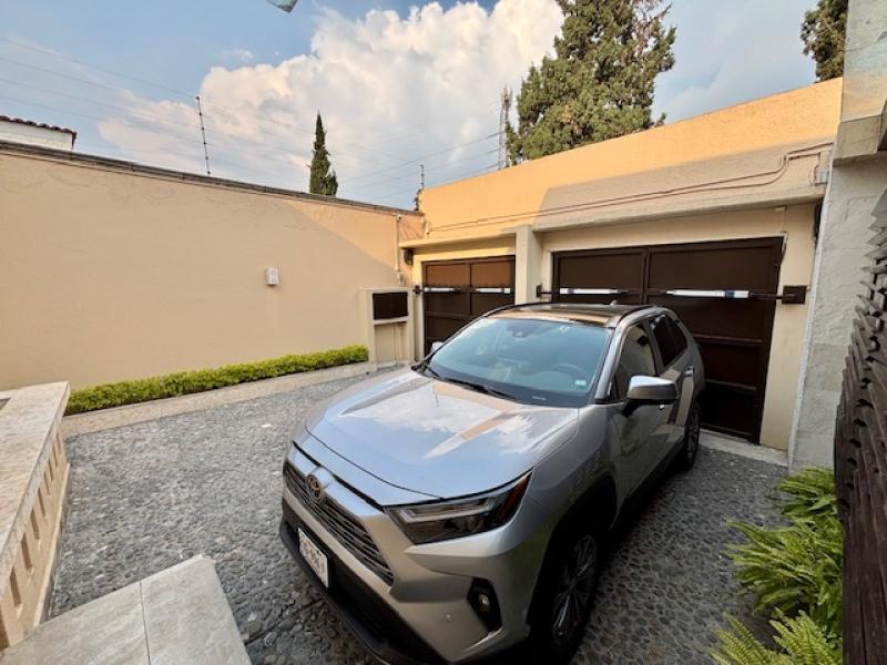 Casa En Venta En Bosques De La Herradura