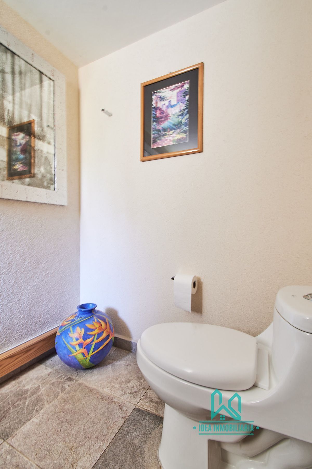Casa Con Gran Jardín En Romero De Terreros Ideal Para Familias