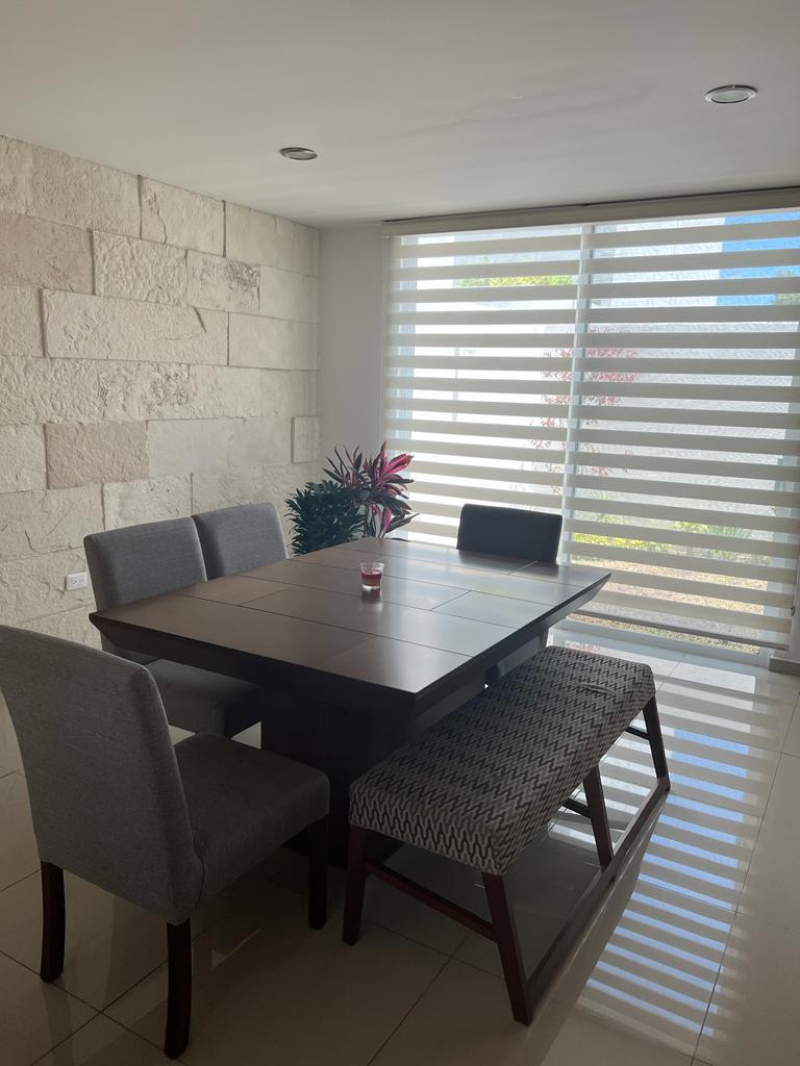 Casa Amueblada En Renta En Lomas De Angelopolis