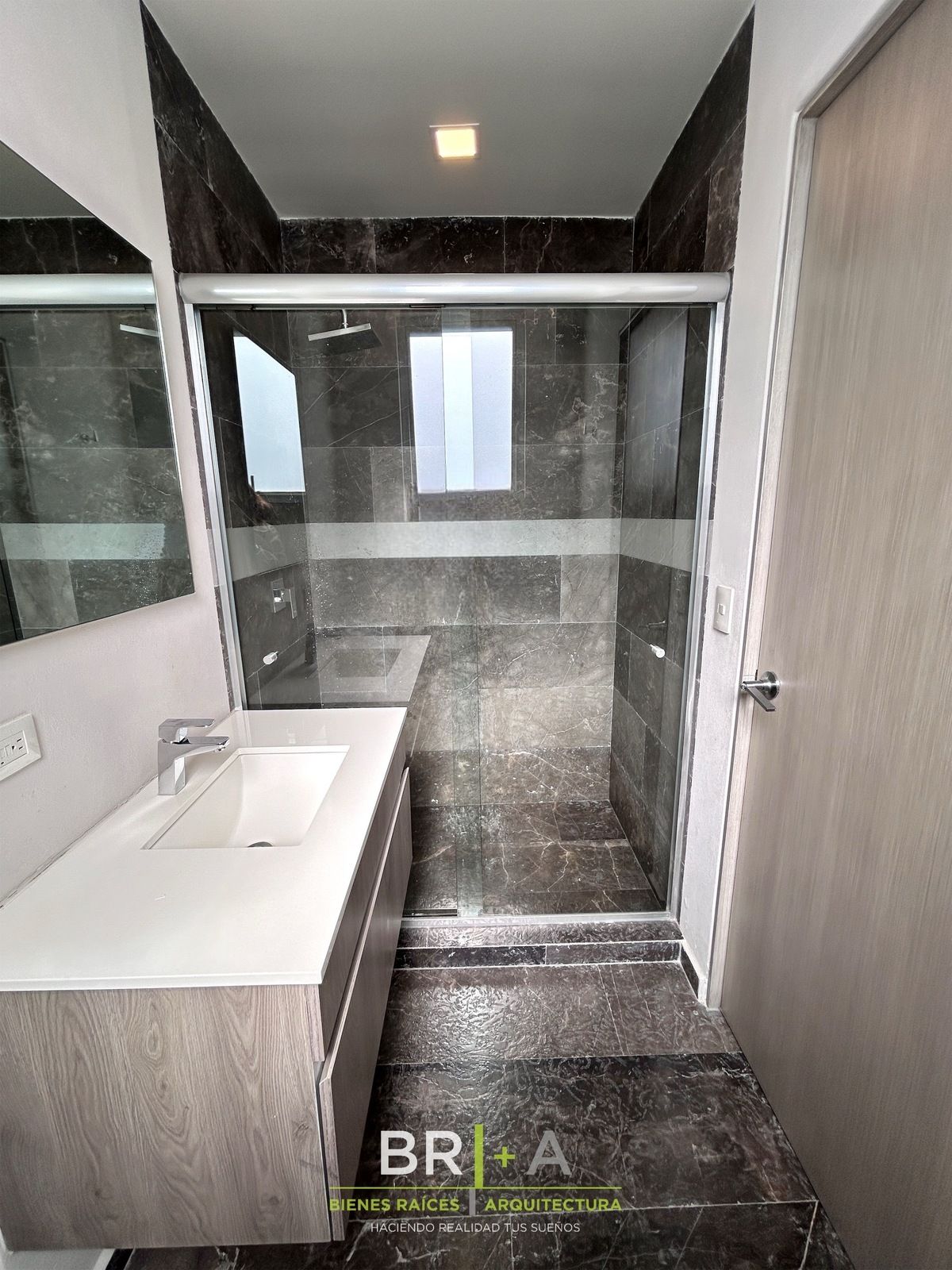 Departamento En Venta En Villa Florence Con Terraza.