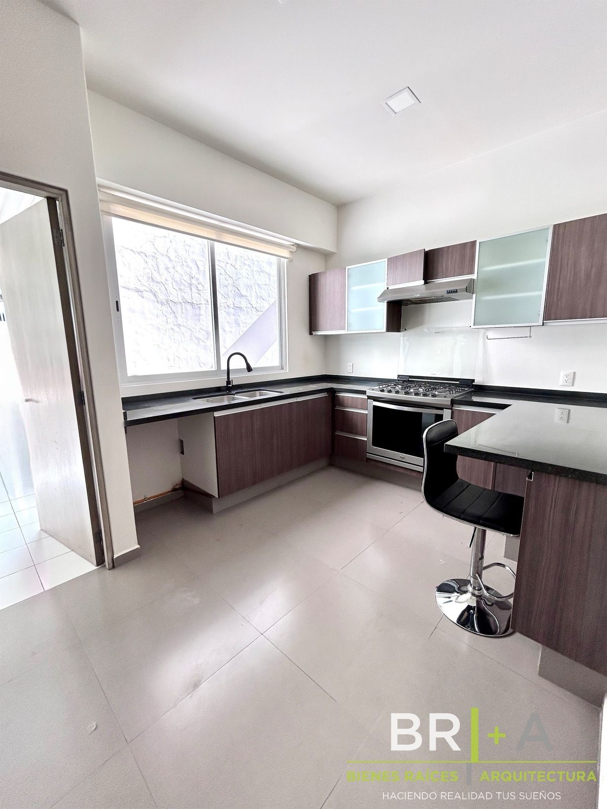 Departamento En Venta En Villa Florence Con Terraza.