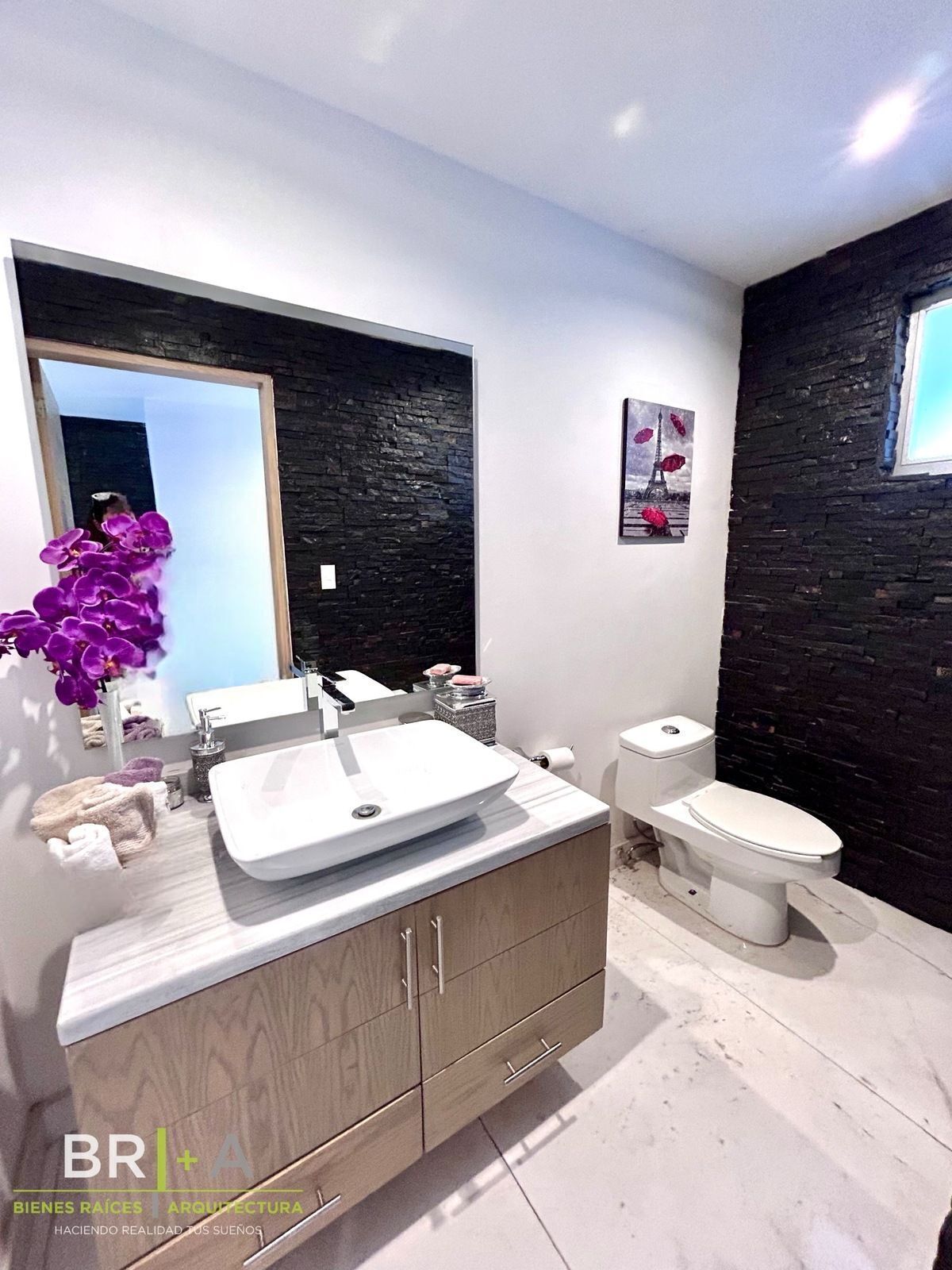 Casa En Venta Con Vigilancia En Lomas Anahuac