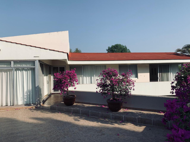 Casa En Venta   Viveros  De  Cocoyoc