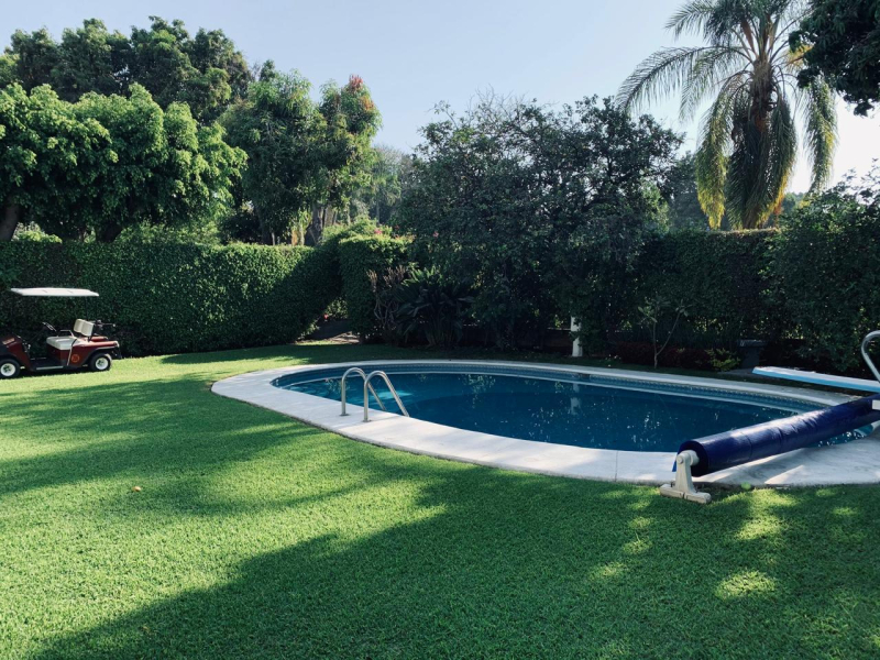Casa En Venta   Viveros  De  Cocoyoc