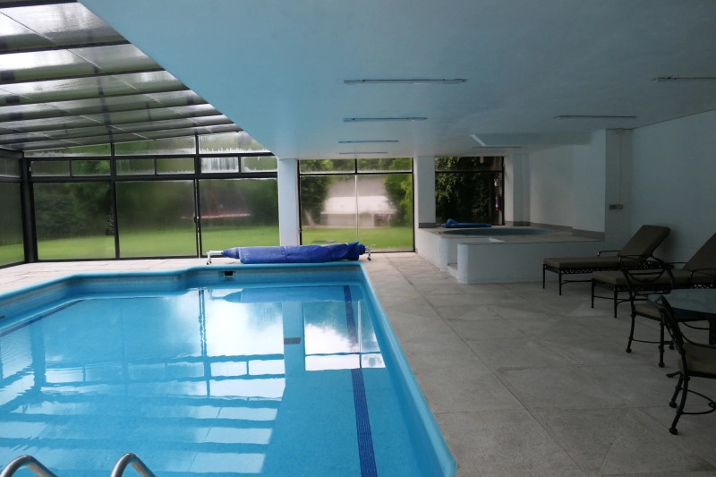Departamento Clásico Junto Al Bosque En VENTA, Un Refugio De Arte, Luz Y Naturaleza En Las Lomas, Ciudad De México