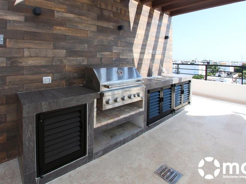 Venta Departamento Amueblado En  Playa Del Carmen 