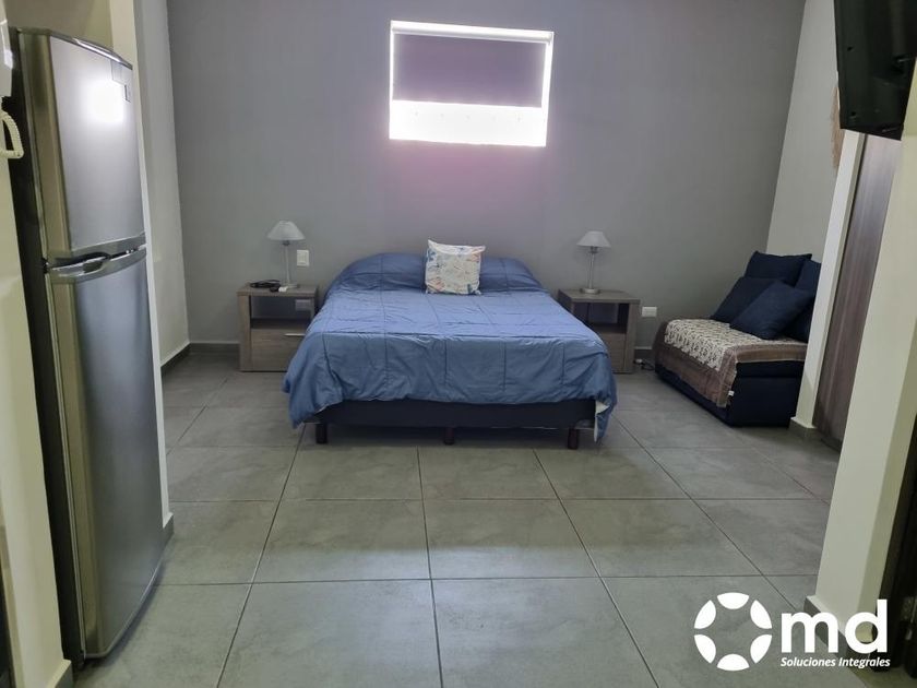 Venta Departamento Amueblado En  Playa Del Carmen 