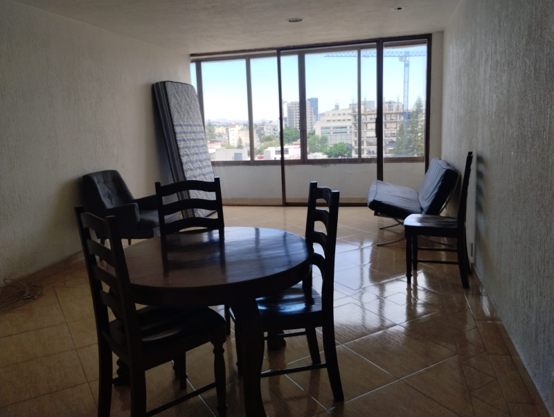 Departamento Luminoso En Venta En Guadalajara Col. Americana