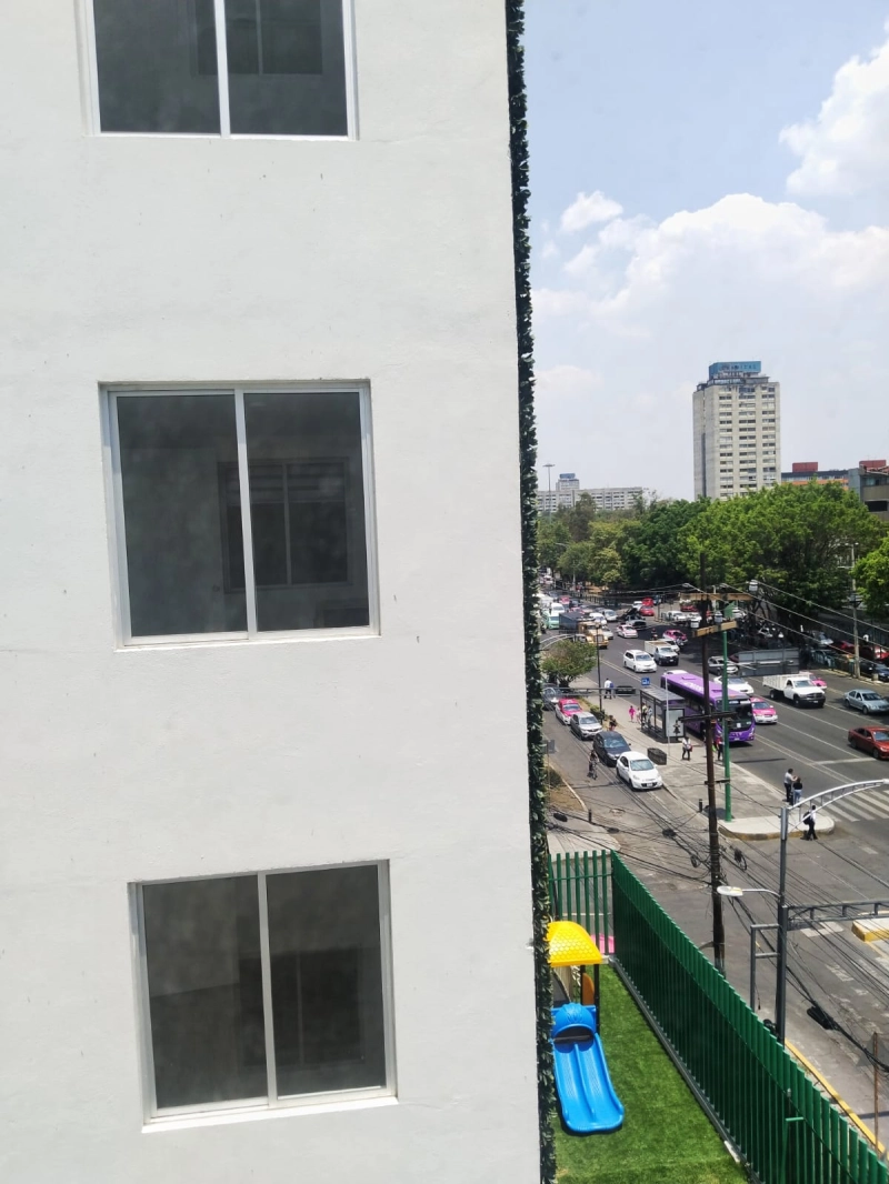 Renta Departamento Con Roof Común  Muy Cerca Del Metro Tlatelolco Y Metro Bus Guerrero 