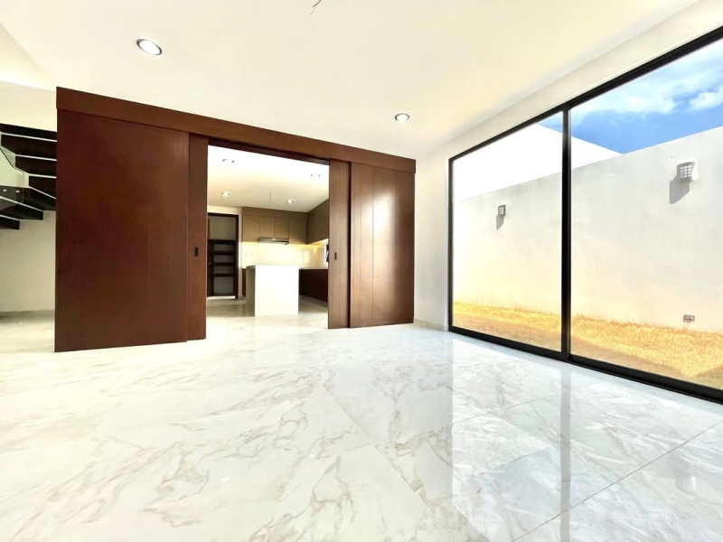 Casa En Venta En Lomas De Angelopolis