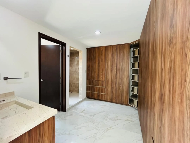 Casa En Venta En Lomas De Angelopolis