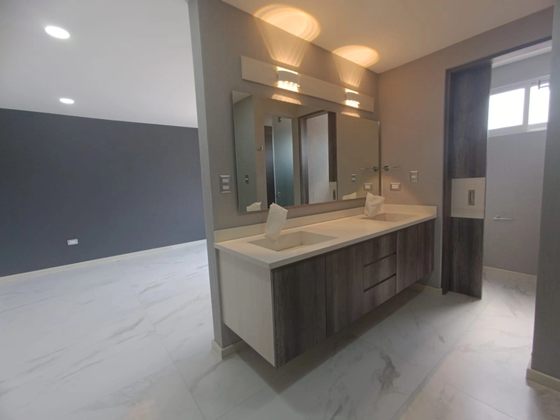 Casa En Venta En Fraccionamiento Arboreto 