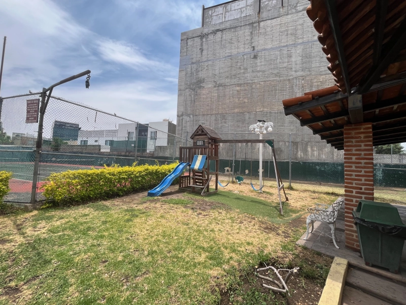 Casa En Condominio En Renta En Parque Regency