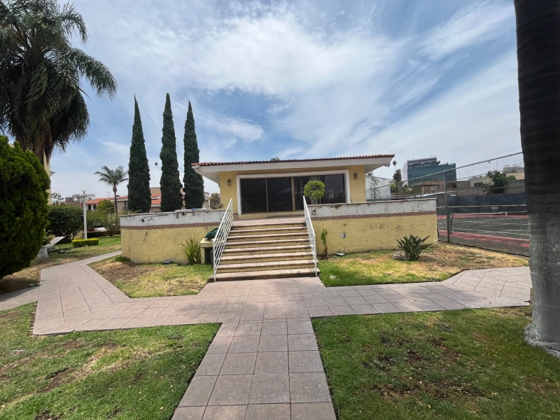 Casa En Condominio En Renta En Parque Regency