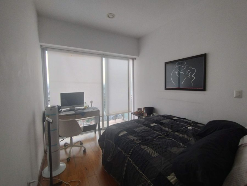 Venta Departamento En Grand Tower Del Valle, Piso 21 Vista Al Sur, 3 Recamaras