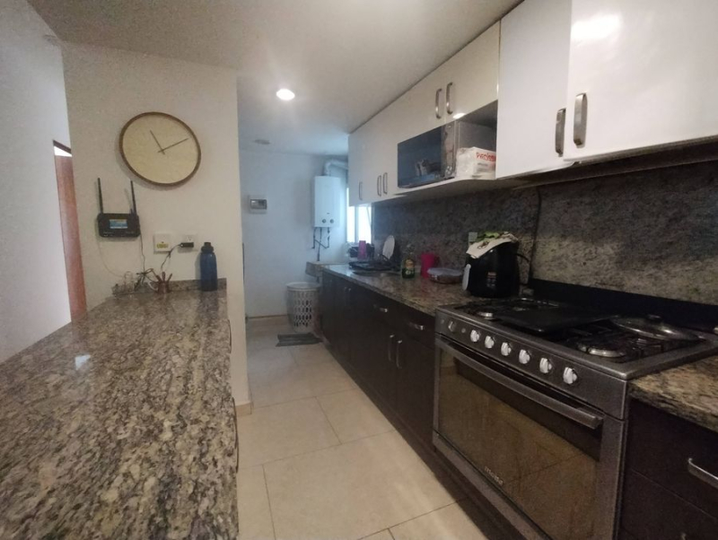 Venta Departamento En Grand Tower Del Valle, Piso 21 Vista Al Sur, 3 Recamaras