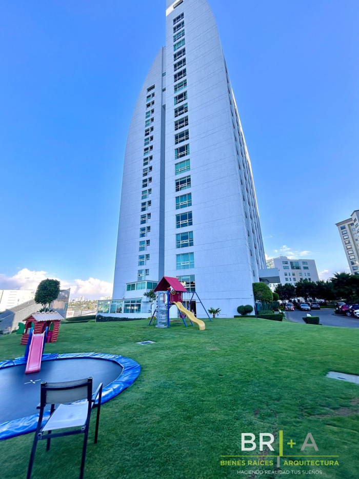 DEPARTAMENTO CON TERRAZA En Venta Toledo EN INTERLOMAS