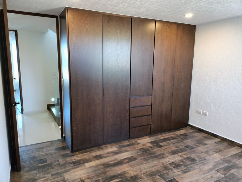 Casa En Venta En Lomas De Angelopolis