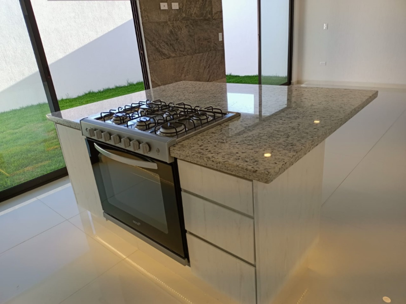 Casa En Venta En Lomas De Angelopolis