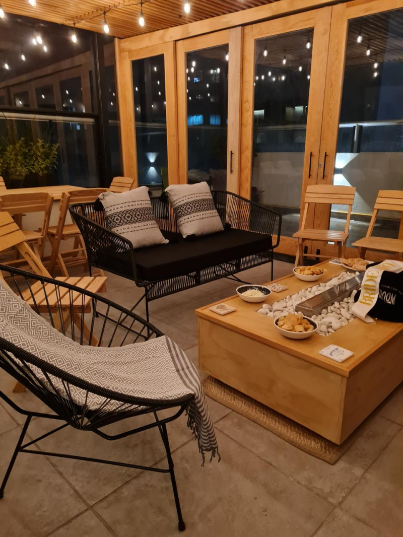 RENTA DEPARTAMENTO PENTHOUSE CON TERRAZA Y EXCELENTES VISTAS - LOMAS DEL CHAMIZAL