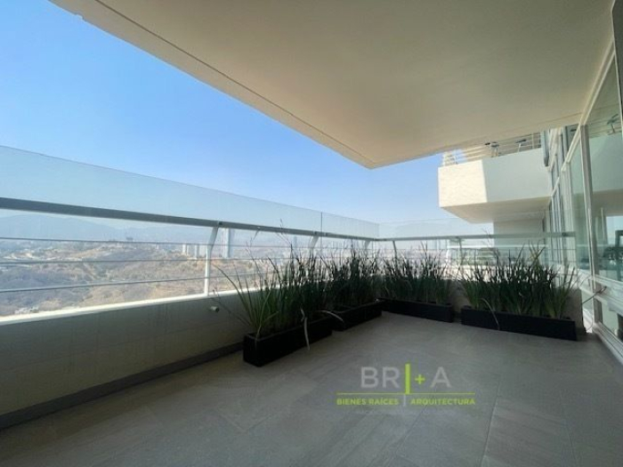 Departamento en venta en LA ENRAMADA  lomas country, Interlomas