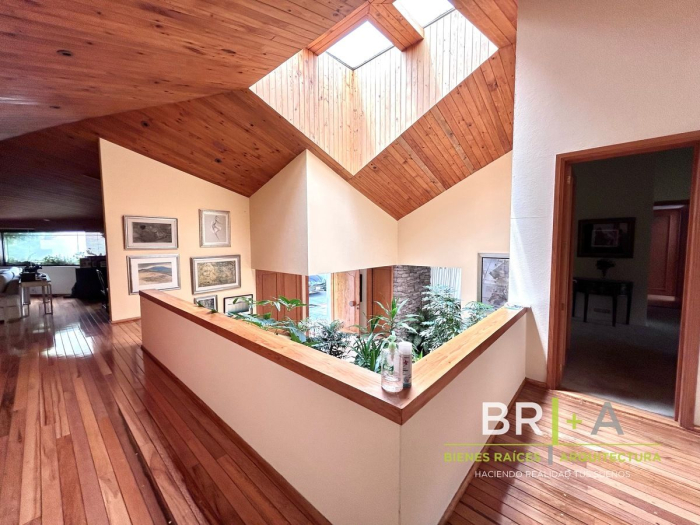 Casa Con Gran Jardín En Venta Bosques De Las Lomas