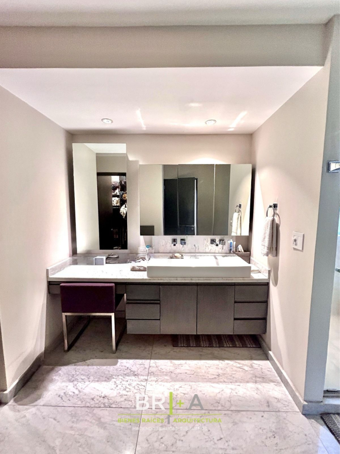 Departamento PH Con Roof Garden En Venta En Sens, Vista Hermosa