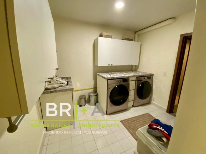 Venta De Preciosa Casa En Condominio Horizontal En Lomas De Vista Hermosa