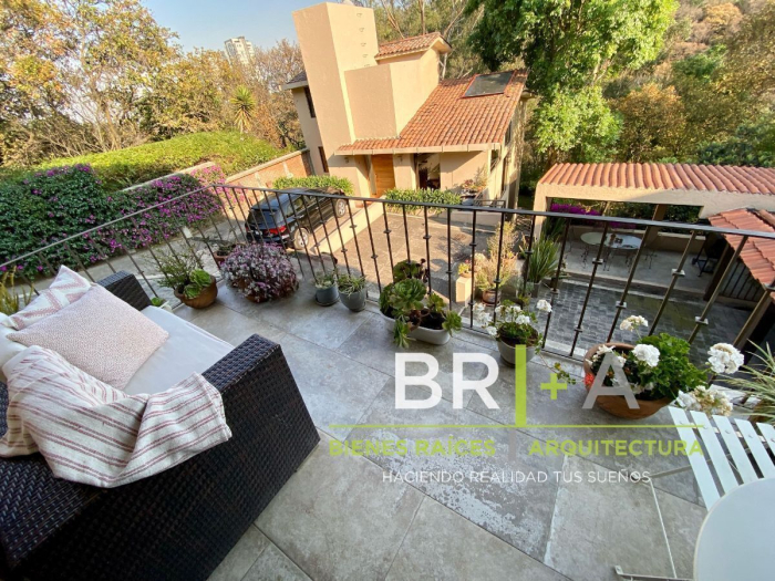 Venta De Preciosa Casa En Condominio Horizontal En Lomas De Vista Hermosa