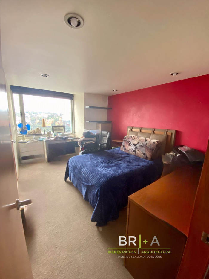 VENTA DE BONITO DEPARTAMENTO PARA ACTUALIZAR EN TORRE PANORAMA, SANTA FE