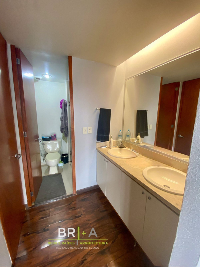 VENTA DE BONITO DEPARTAMENTO PARA ACTUALIZAR EN TORRE PANORAMA, SANTA FE