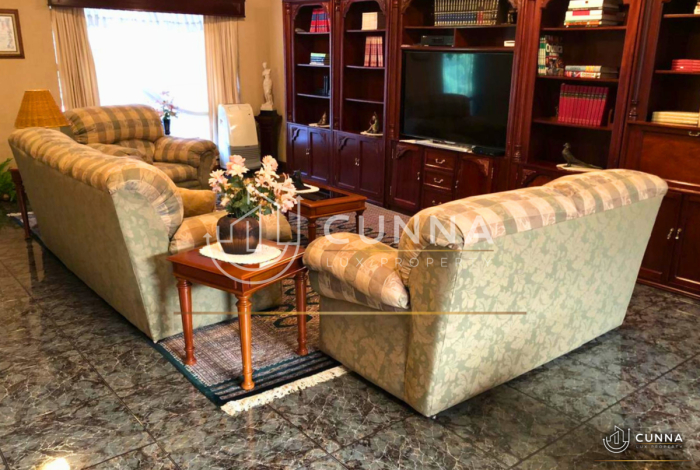 CASA AV. DE LAS FUENTES EN VENTA
