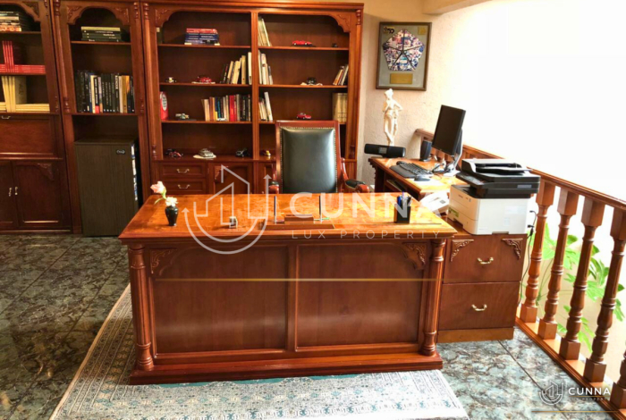 CASA AV. DE LAS FUENTES EN VENTA