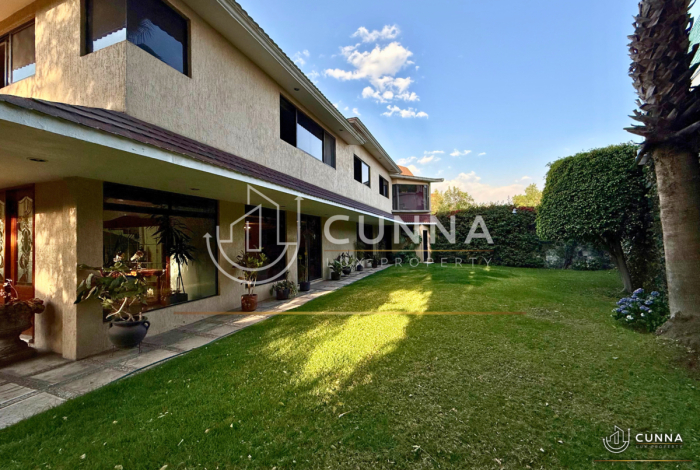 CASA AV. DE LAS FUENTES EN VENTA