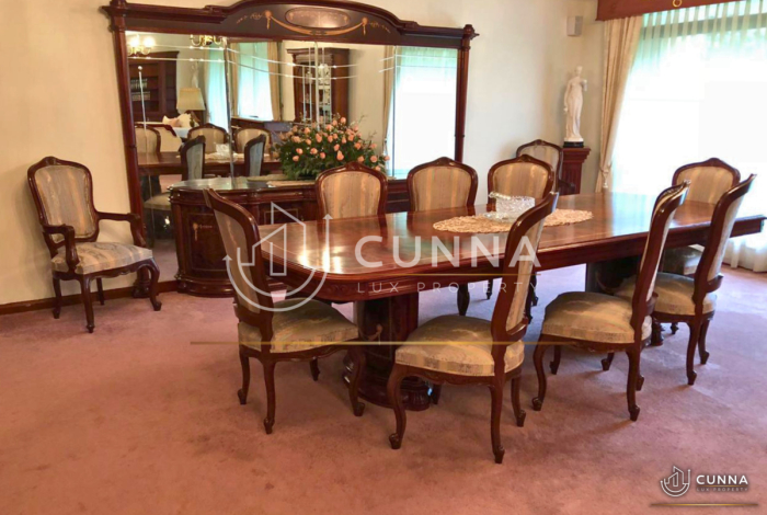 CASA AV. DE LAS FUENTES EN VENTA