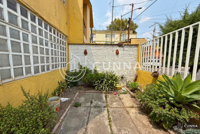 CASA RETORNO EN VENTA