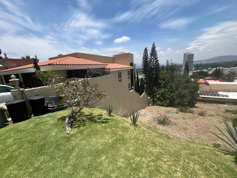 Terreno En Venta En Campo De Golf Santa Anita Condominio