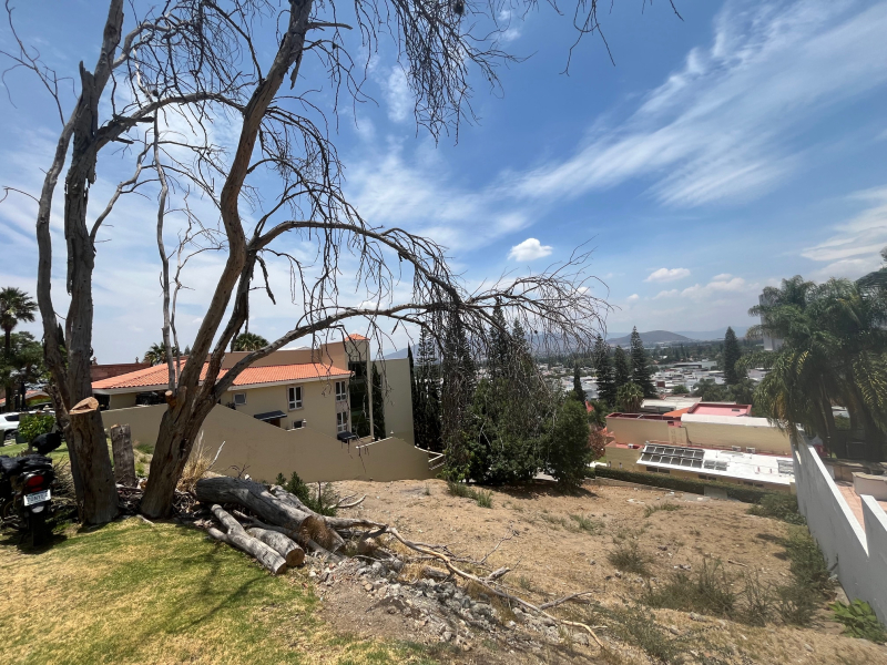 Terreno En Venta En Campo De Golf Santa Anita Condominio