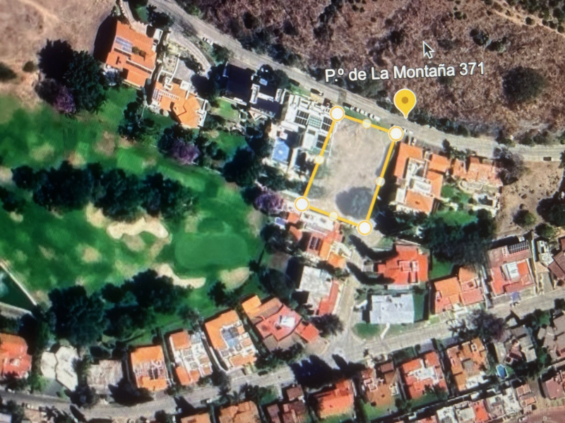 Terreno En Venta En Campo De Golf Santa Anita Condominio