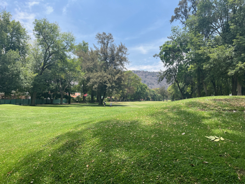 Terreno En Venta En Campo De Golf Santa Anita Condominio