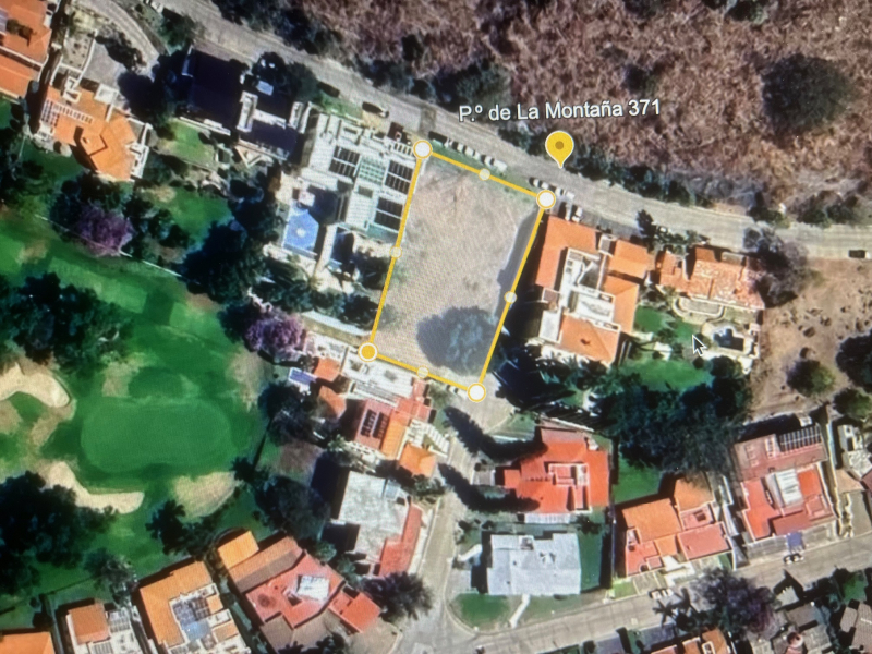 Terreno En Venta En Campo De Golf Santa Anita Condominio