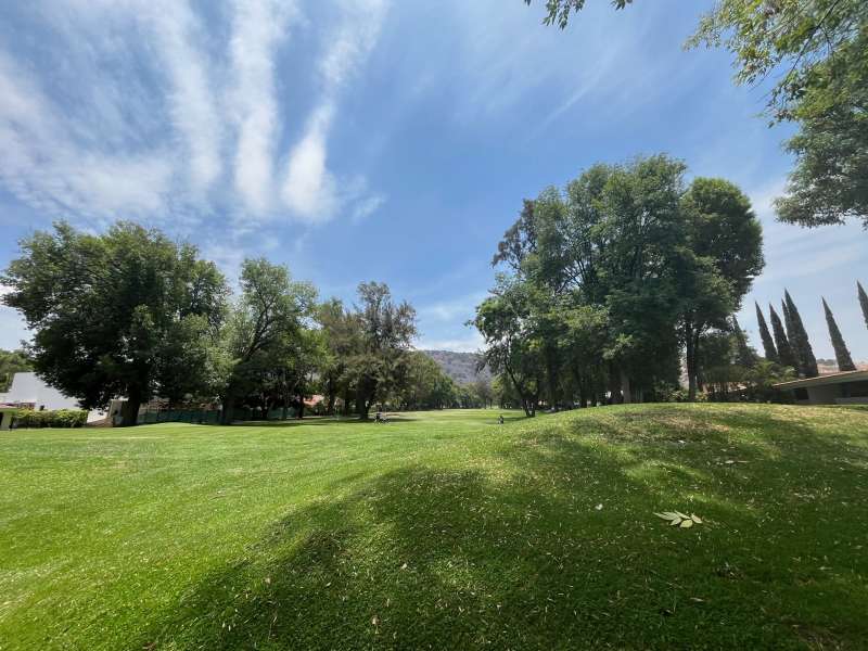 Terreno En Venta En Campo De Golf Santa Anita Condominio