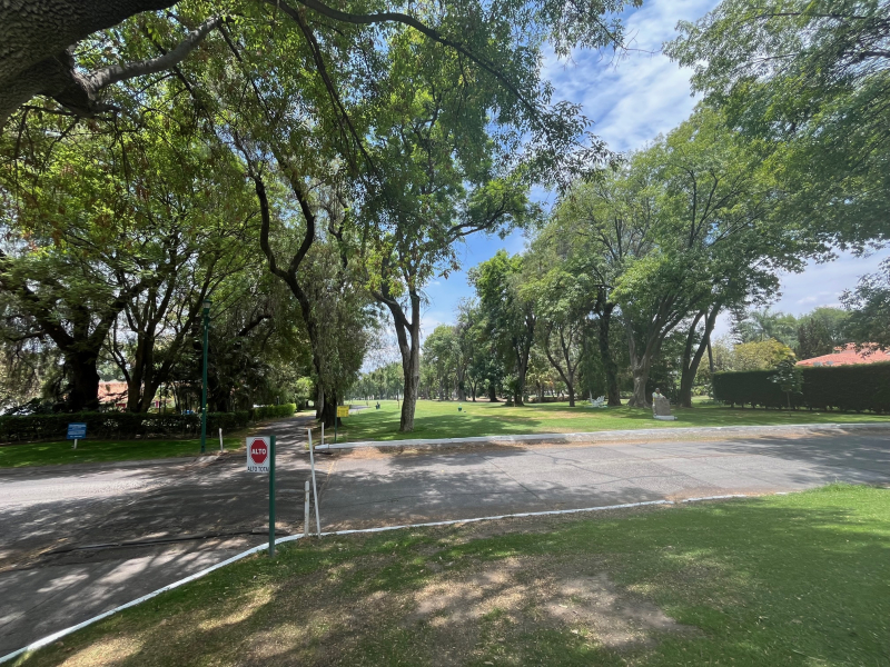 Terreno En Venta En Campo De Golf Santa Anita Condominio