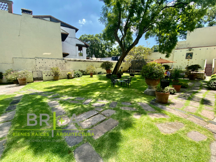 Casa Estilo Colonial En San Angel Inn  Para Remodelar