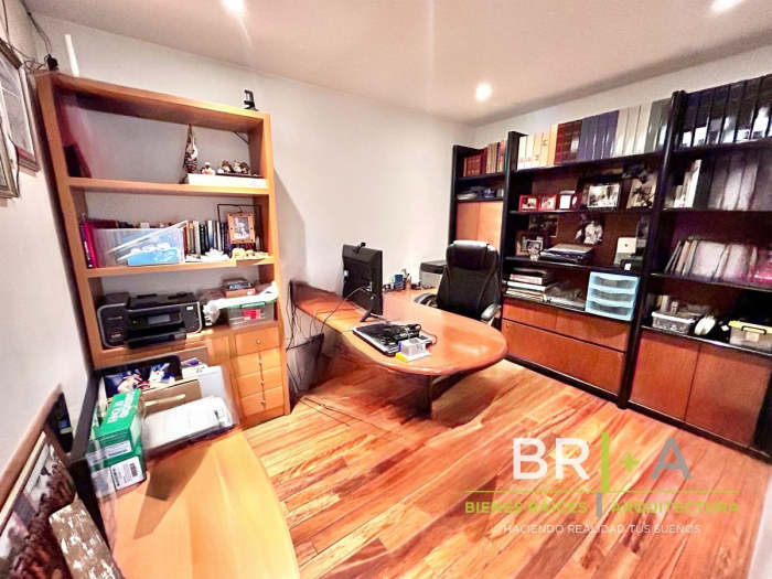 Hermosa Casa En Venta En Bosques De Las Lomas, Framboyanes