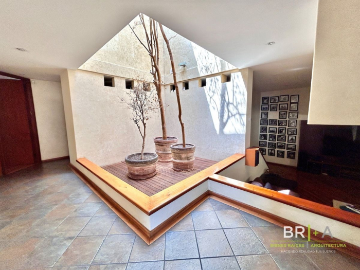 Hermosa Casa En Venta En Bosques De Las Lomas, Framboyanes