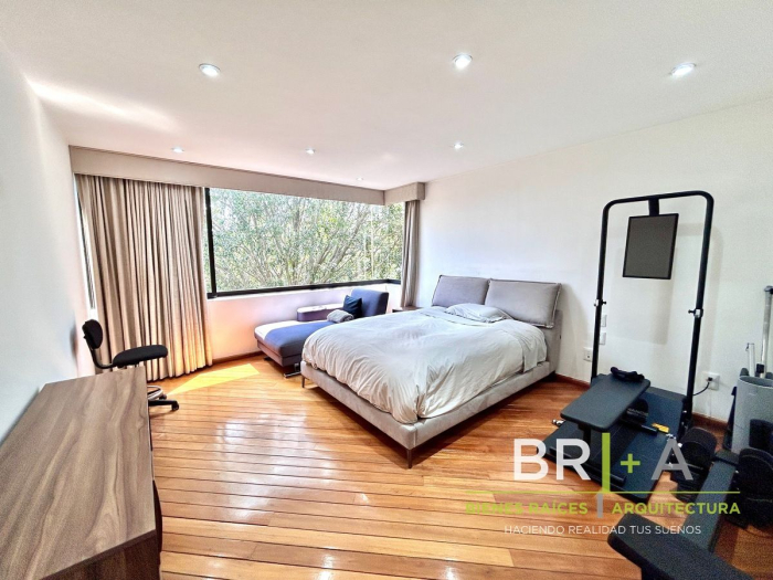 Hermosa Casa En Venta En Bosques De Las Lomas, Framboyanes