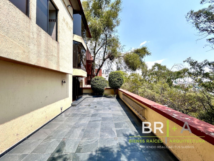 Hermosa Casa En Venta En Bosques De Las Lomas, Framboyanes