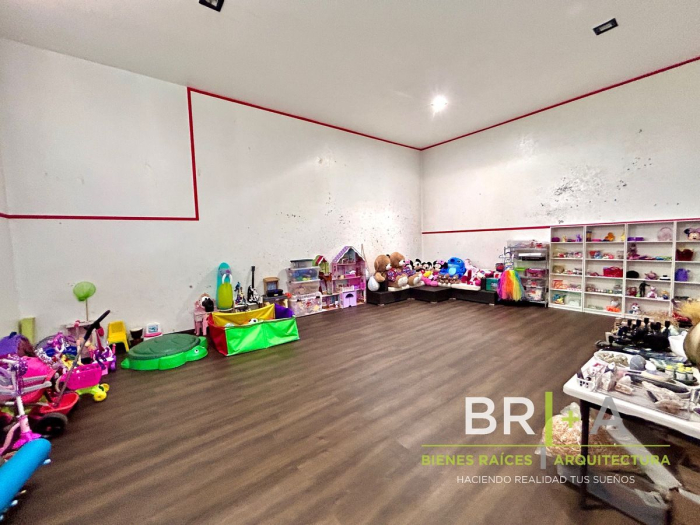 Hermosa Casa En Venta En Bosques De Las Lomas, Framboyanes